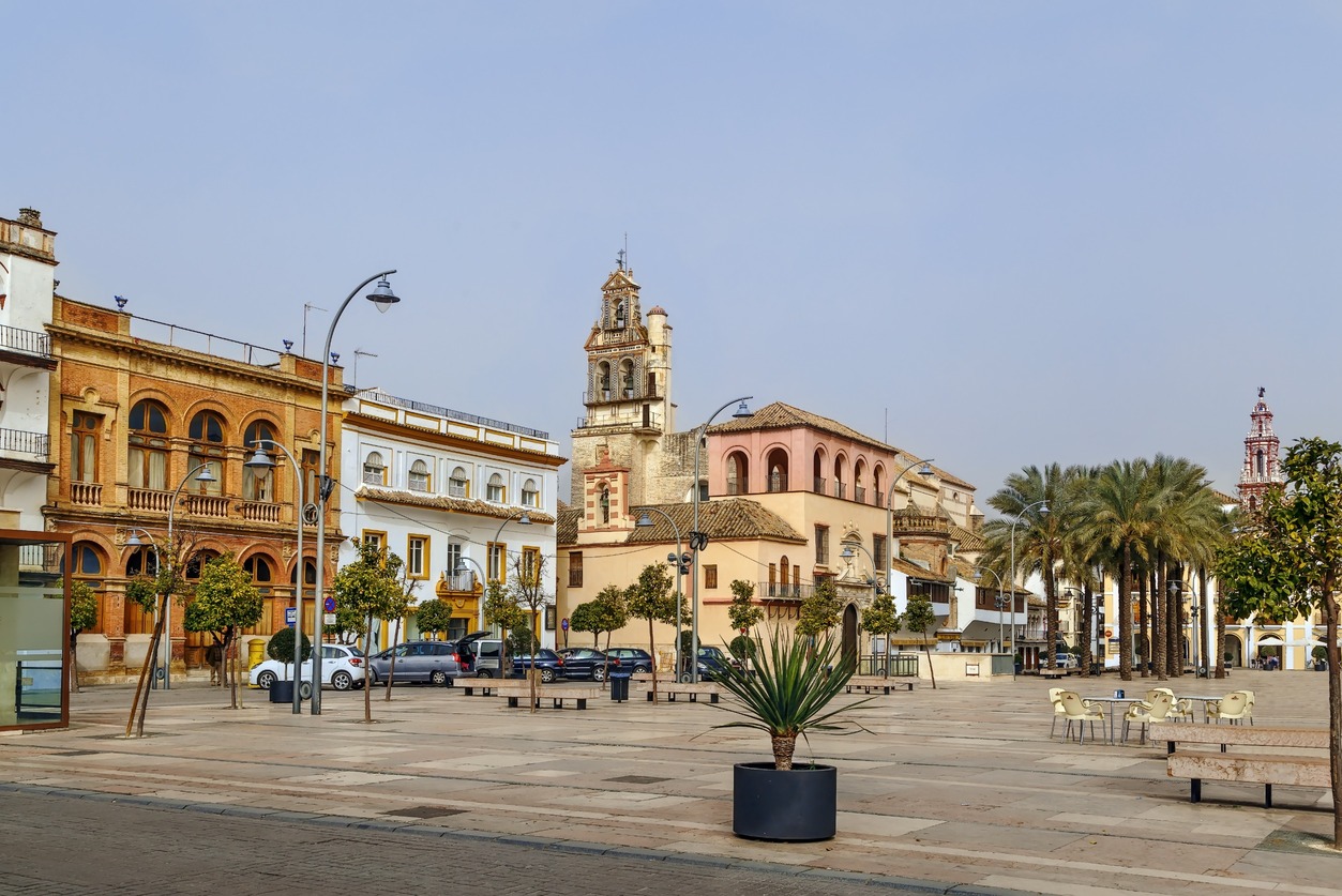 una plaza en ecija