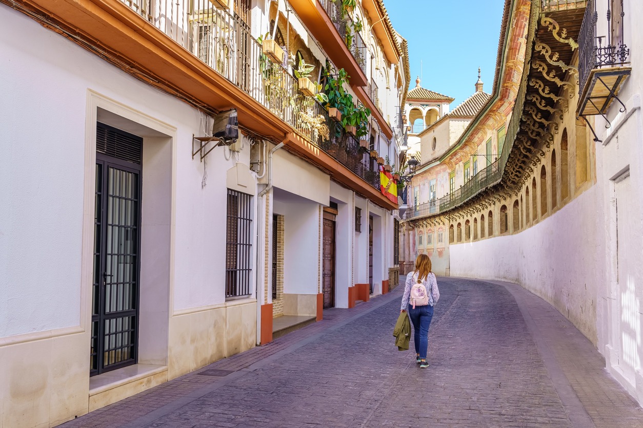 una calle para un paseo en ecija